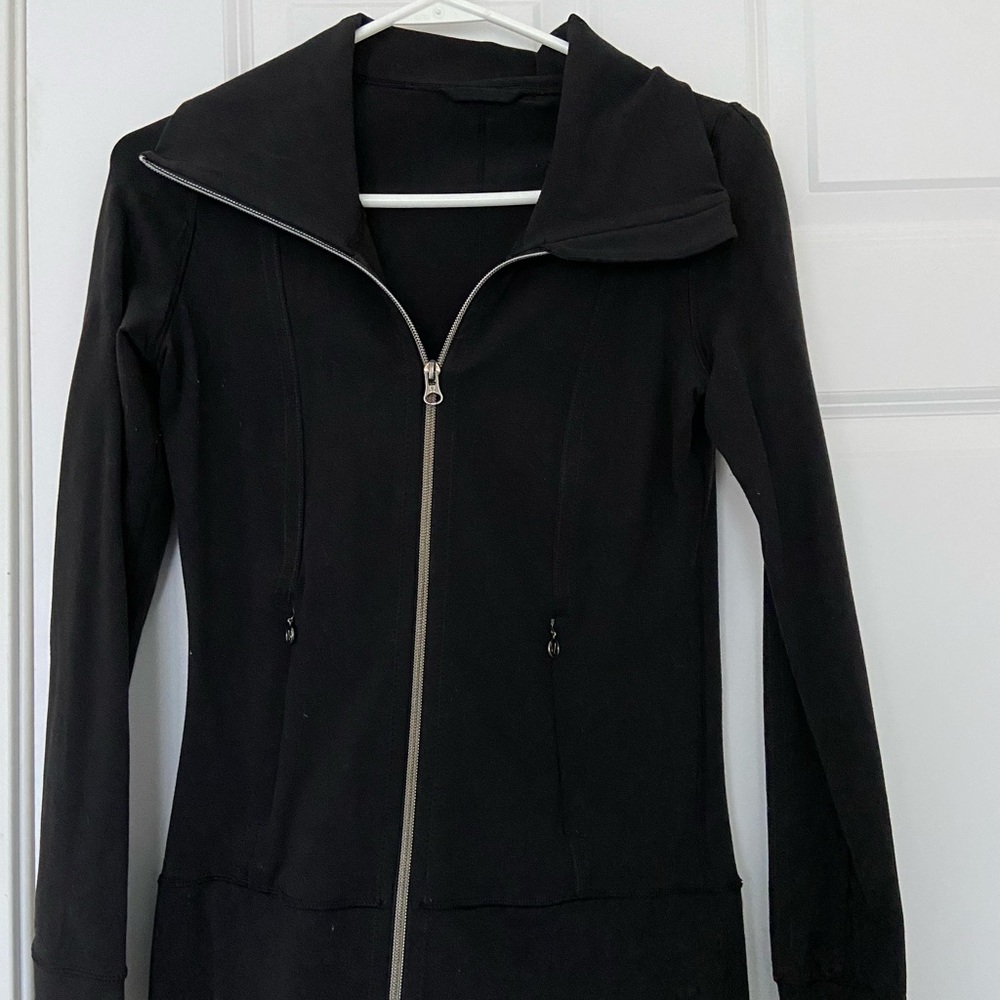 Black Lululemon Define Jacket Size 2